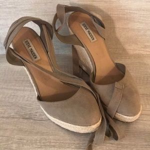 Steve Madden Espadrille wedge heels